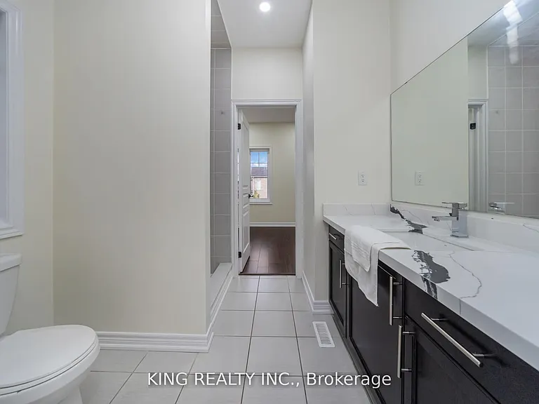 52 Haverstock Cres — Photo 29