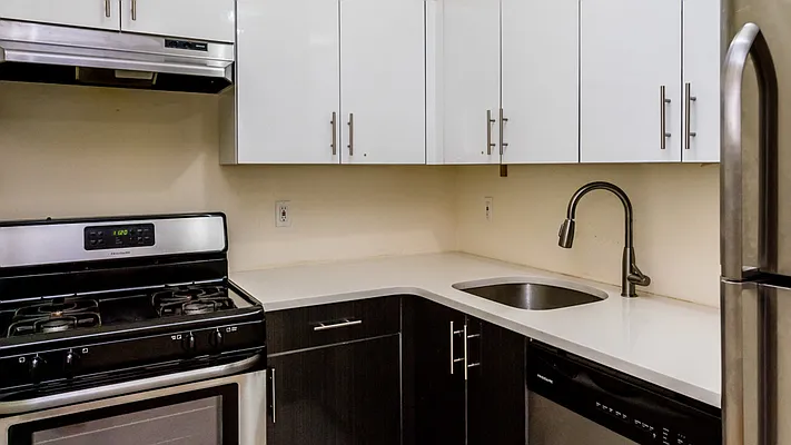 Rented by Nooklyn NYC LLC | media 3