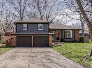 2808 SE 2nd St, Blue Springs, MO 64014 | Zillow
