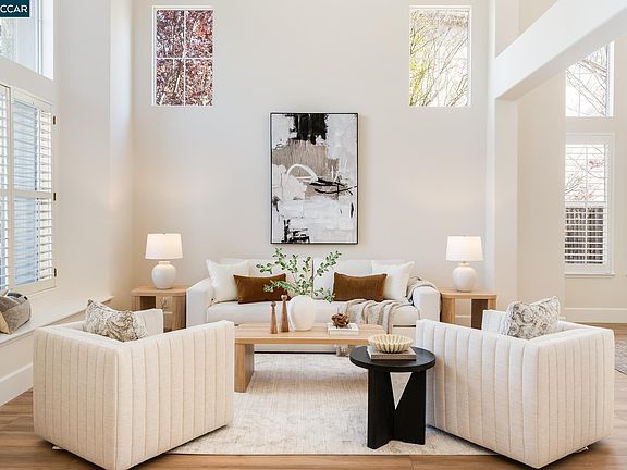 3rd image of 9321 Mediar Dr