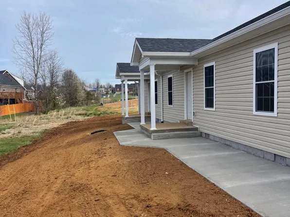 303 Camptown Rd #B, Bardstown, KY 40004