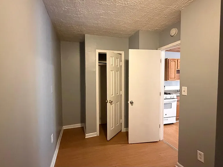 118 W Main St #2 — Photo 5