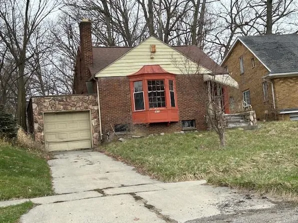 1610 N Grand Traverse St, Flint, MI 48503