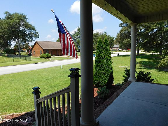 4th image of 101 Staffordshire Dr #101