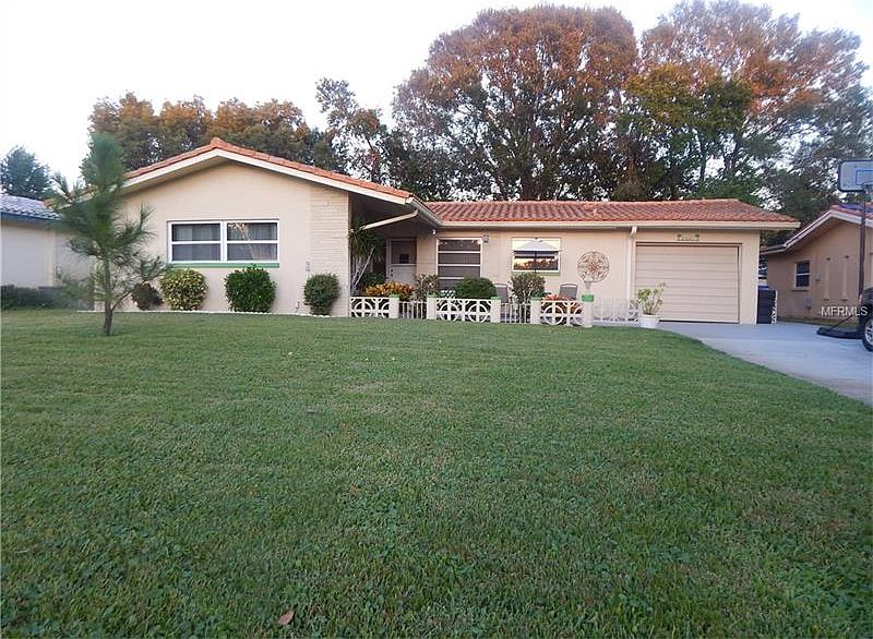 1st image of 2341 Forest Dr