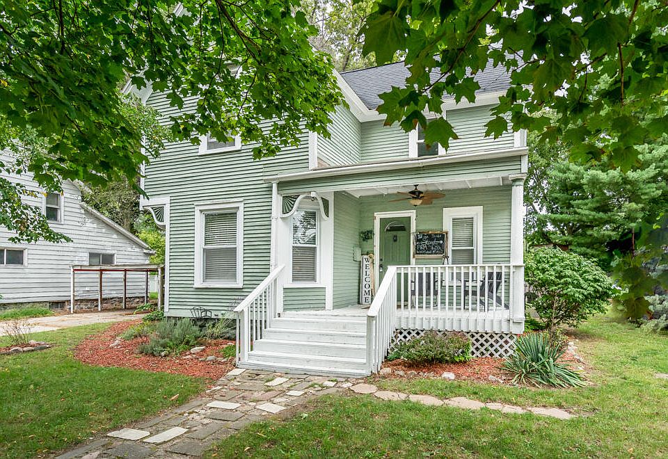 341 W Mill St, Hastings, MI 49058 Zillow