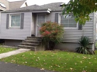 212 Martin Luther King Jr Way E, Seattle, WA 98112