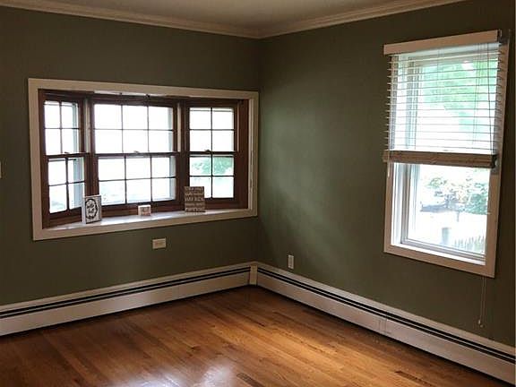 5th image of 12 Union Ave