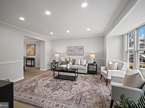 3rd image of 2104 Cottage Hill Ct