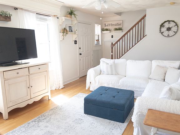 2nd image of 1103 Maine Cir