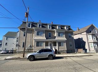 84 Danforth St APT 3S, Fall River, MA 02720