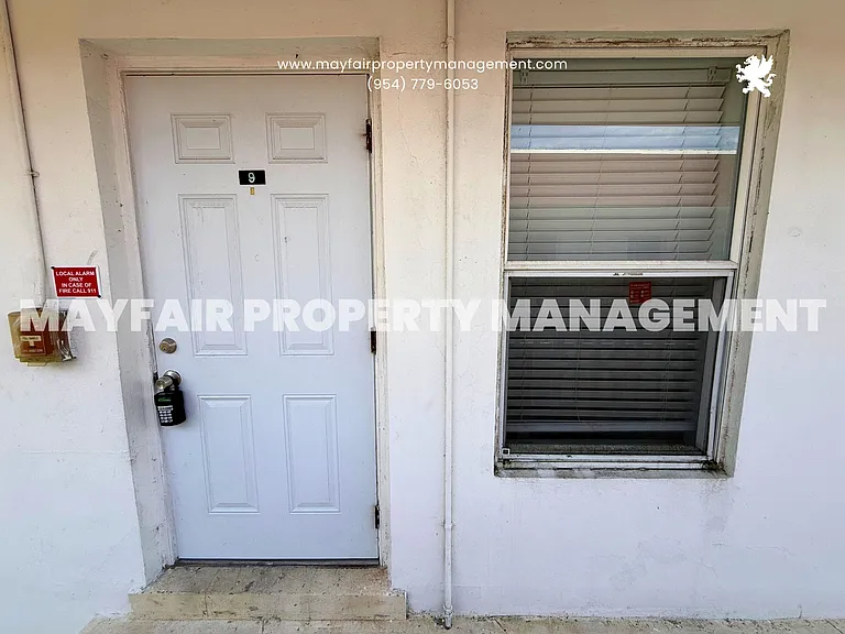 1118 N 15th Ave #9 — Photo 10
