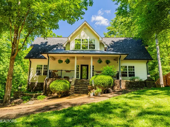 4323 Deer Run Dr, Louisville, TN 37777