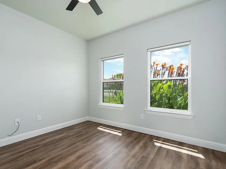 133 Bell St — Photo 31