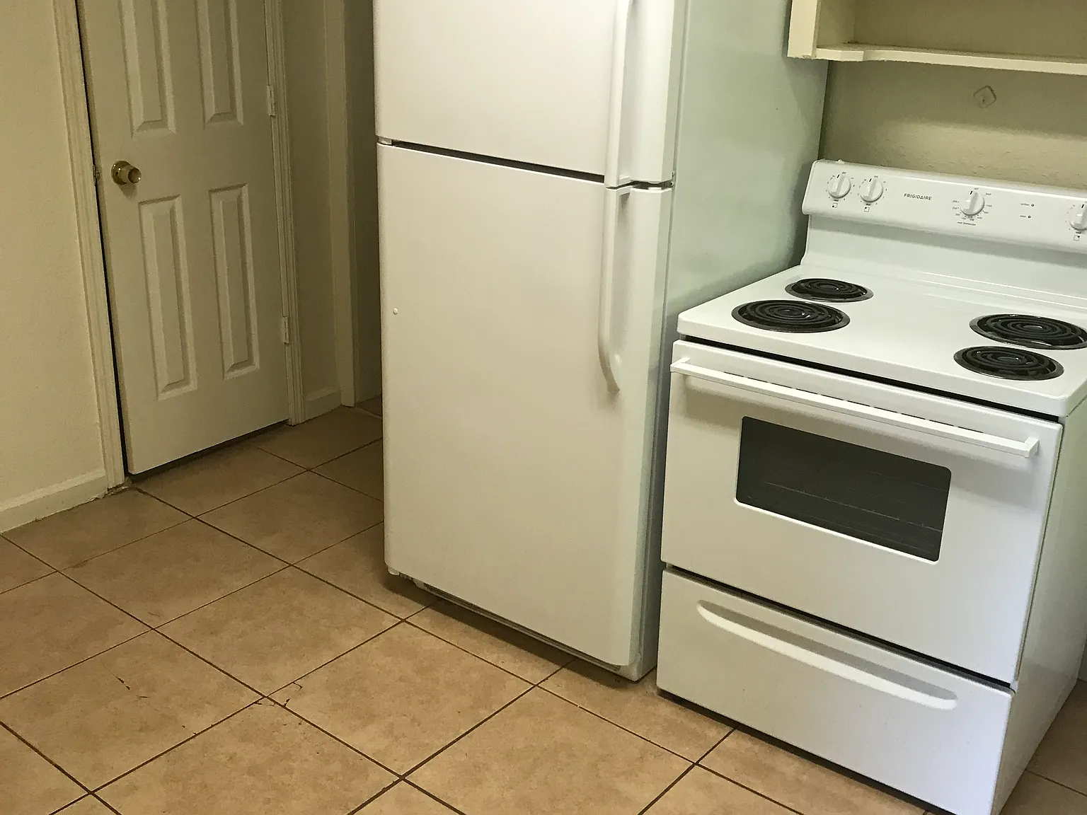 2 bed, 775 sqft, $1,495 — Photo 2