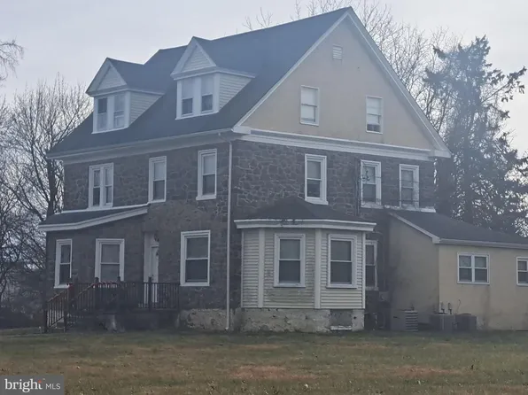 165 W Moreland Ave, Hatboro, PA 19040