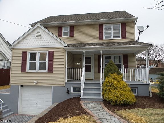 2nd image of 473 Russell Ave