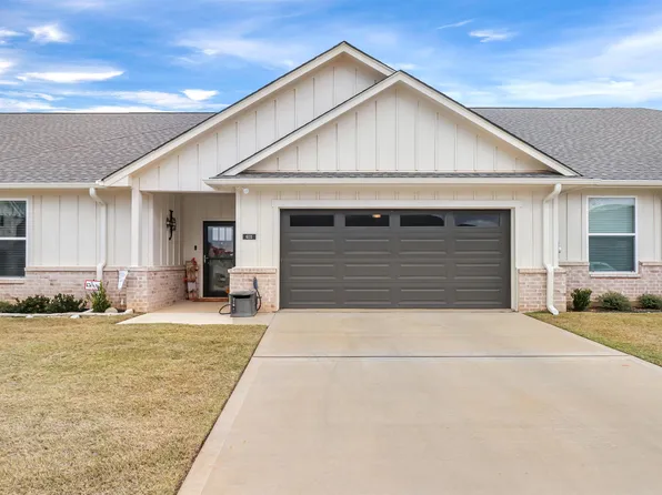 6111 Hamilton Meadows Way, Tyler, TX 75703