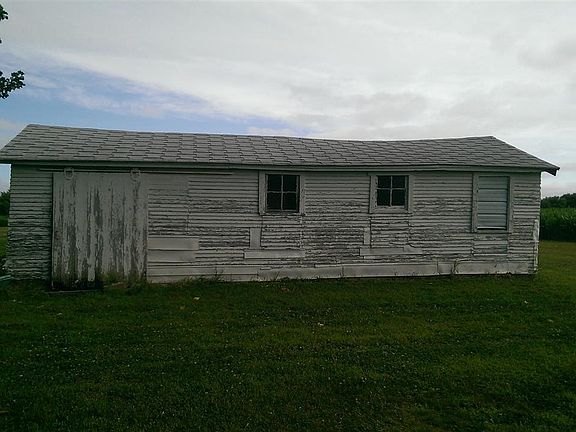 3rd image of 17372 Lincoln Hwy