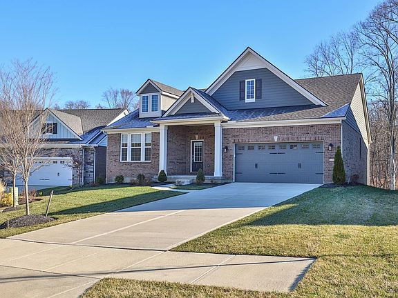 2nd image of 2212 Silver Peak Dr