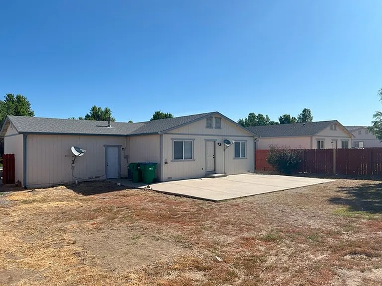 17784 Georgetown Dr — Photo 12