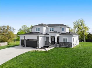1605 Marvin Ct, Harrisonville, MO 64701