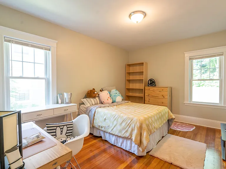 35 Elmdale St #1 — Photo 16