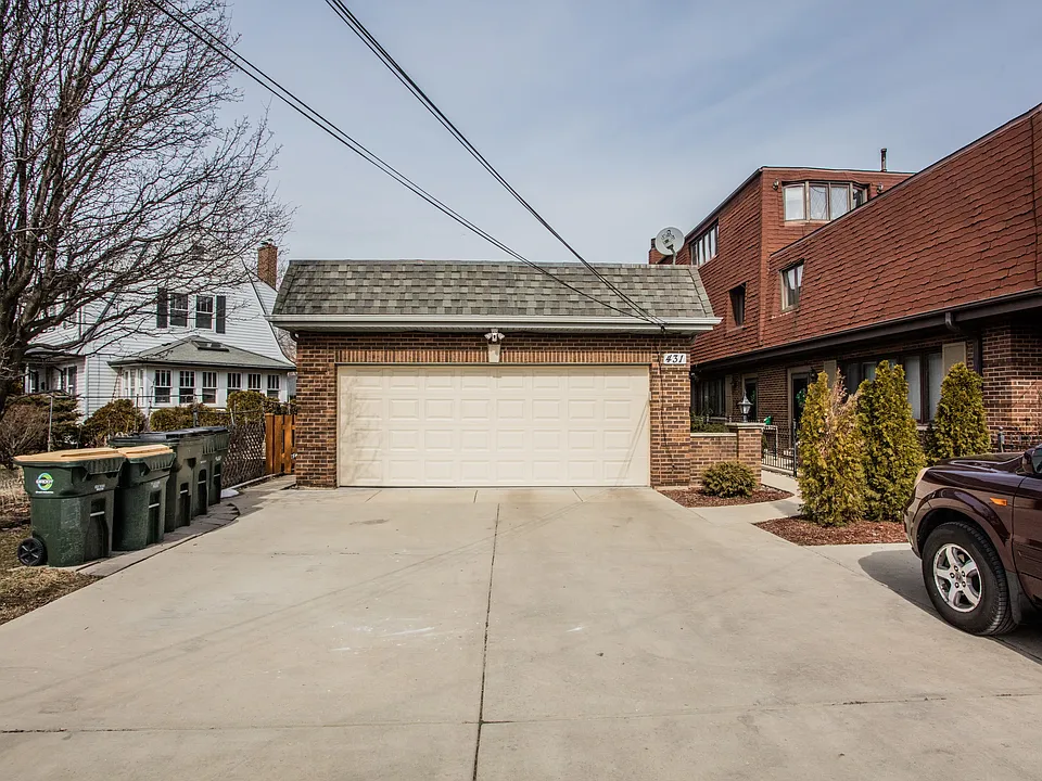 431 N Northwest Hwy #B