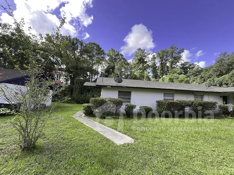 7500 Necia Dr S