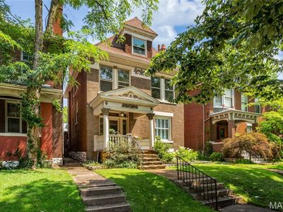 6163 McPherson Ave, Saint Louis, MO, 63112