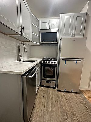 2nd image of 410 W 56th St APT 3D
