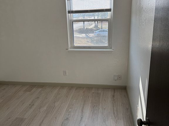 5th image of 101 W Jordan St APT 4