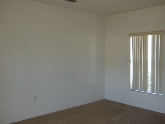 4th image of 850 Grantham Dr