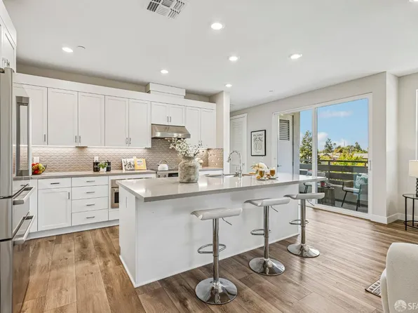 1301 Barbet Cir Unit 2, Sunnyvale, CA 94087