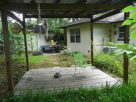 4th image of 422 NW 15th Ave
