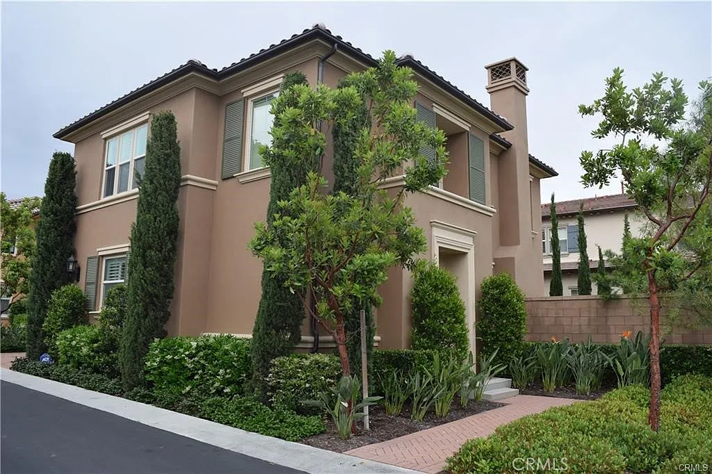 Building Photo - 183 Desert Bloom