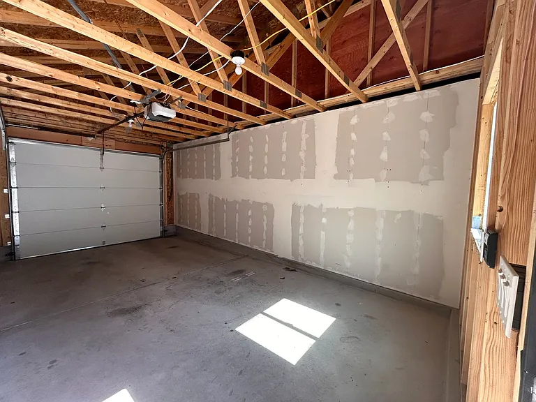 3141 W 21st Ave — Photo 29