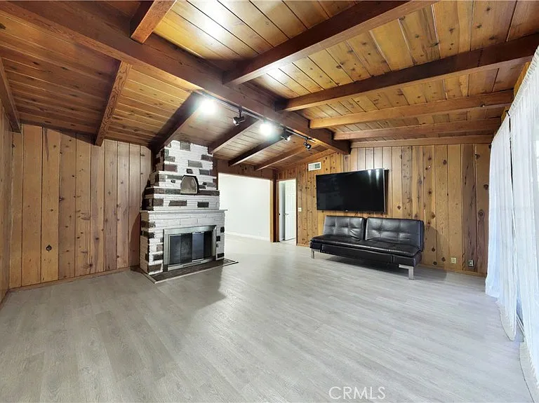 118 W Magna Vista Ave #118 — Photo 3