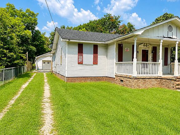 3rd image of 2618 Wye Ln