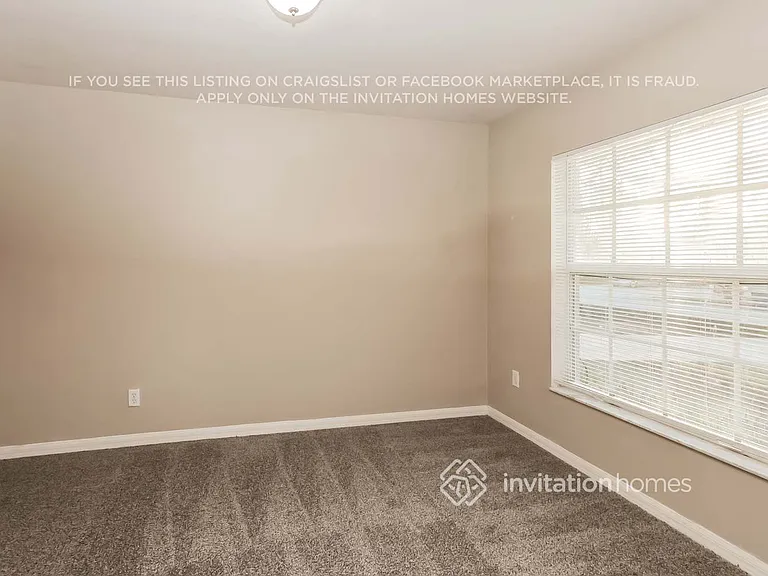 2422 Joe Ave S — Photo 13