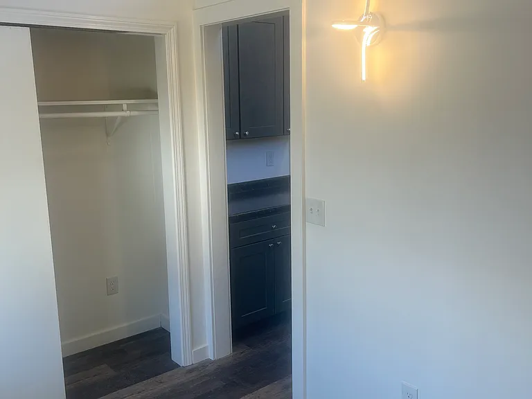 121 Park St #4 — Photo 10