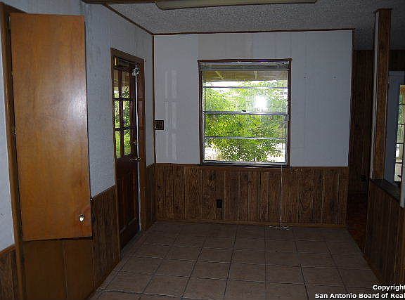 4th image of 9607 Five Forks St