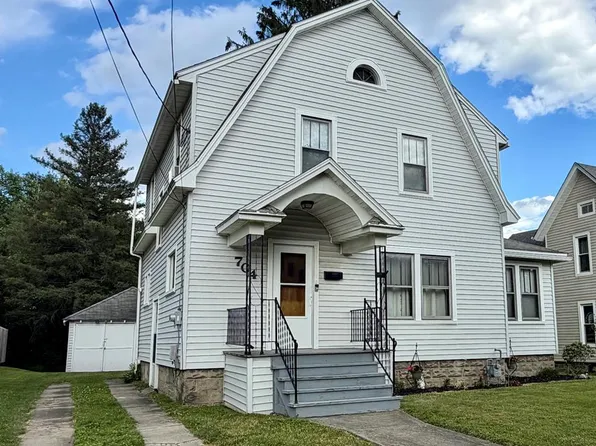 704 N Elmer Ave, Sayre, PA 18840