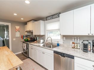 2445 NE 51st Ct, Des Moines, IA 50317