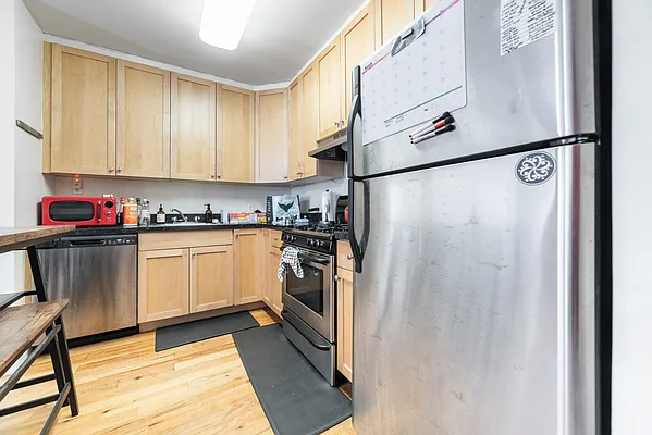 Rented by Key City Capital Inc | media 12