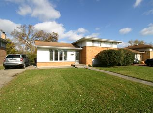 263 Leonard Ave, Chicago Heights, IL 60411