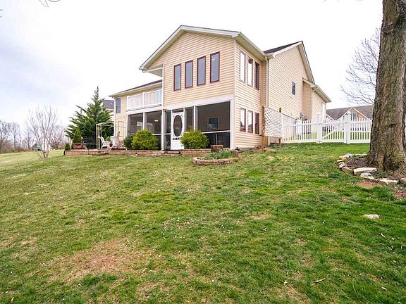 3rd image of 285 Morningside Dr