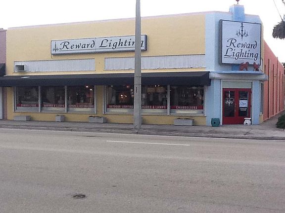 2nd image of 1901 S Dixie Hwy