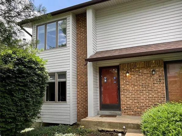 26 Thistledale Ct #H, Saint Peters, MO 63376