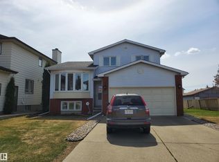 8507 152b Ave NW, Edmonton, AB T5E 6G1